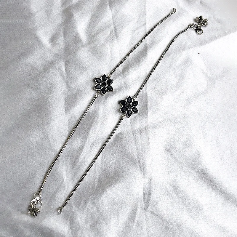 Black Floral Charm German Silver Anklet