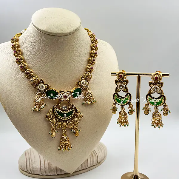 Regal Heritage Kundan Necklace Set