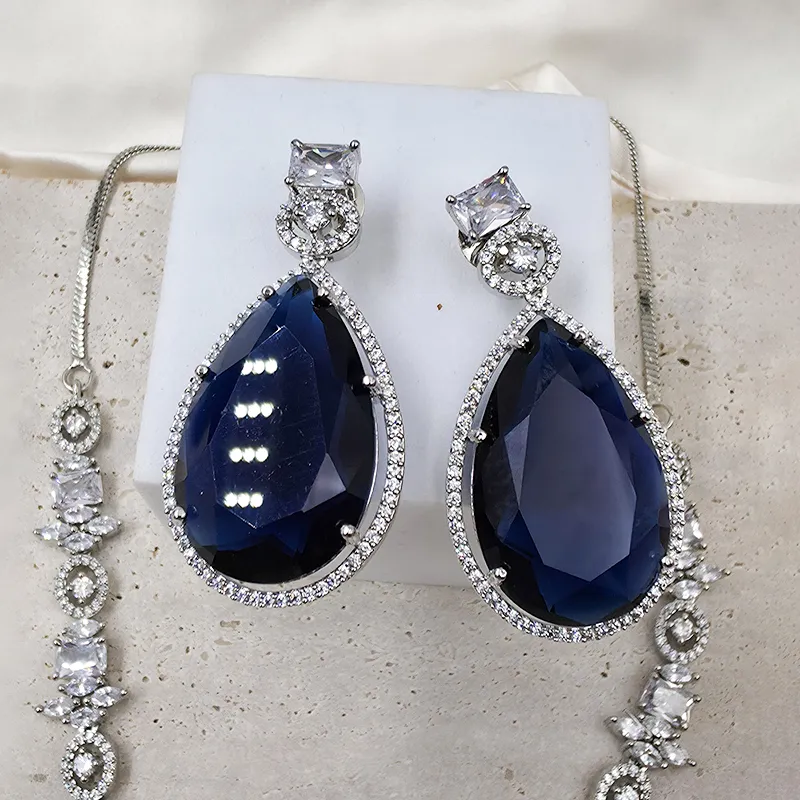 Celeste Pear Drop Necklace Set, Blue - Image 4