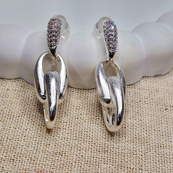 Clink Silver Link Earrings for Women