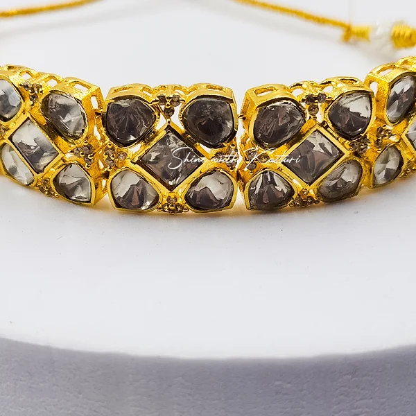 Embellished Kundan Choker - Image 4