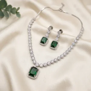 Emerald Crystal Pendant Necklace Set
