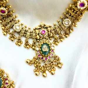 Alternative view of Heritage look Designer Choker Necklace