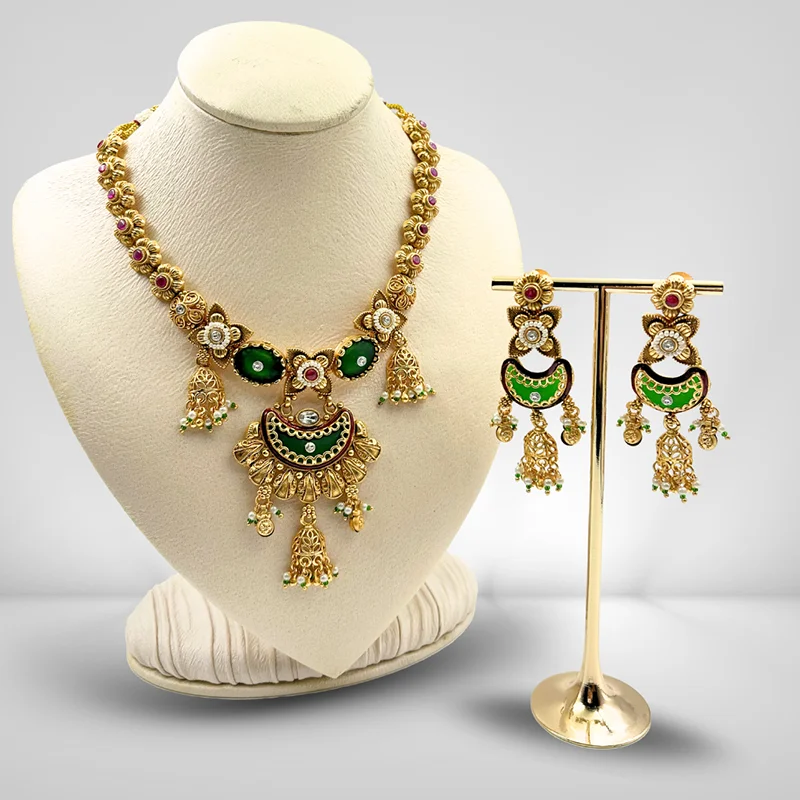 Regal Heritage Kundan Necklace Set - Image 10