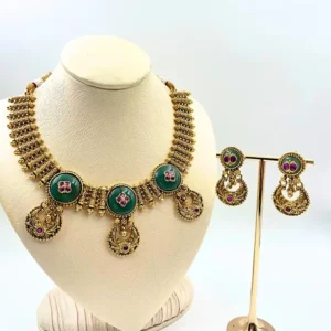 Alternative view of Maya Heritage look necklace set with chandbaali