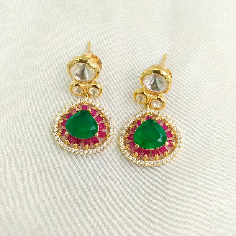 Green Ruby Kundan Teardrop Necklace Set - Image 4