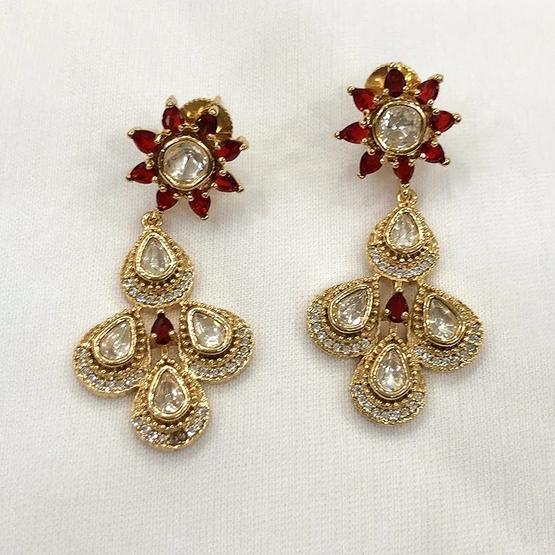 Traditional Kundan Teardrop Necklace Set - Image 3