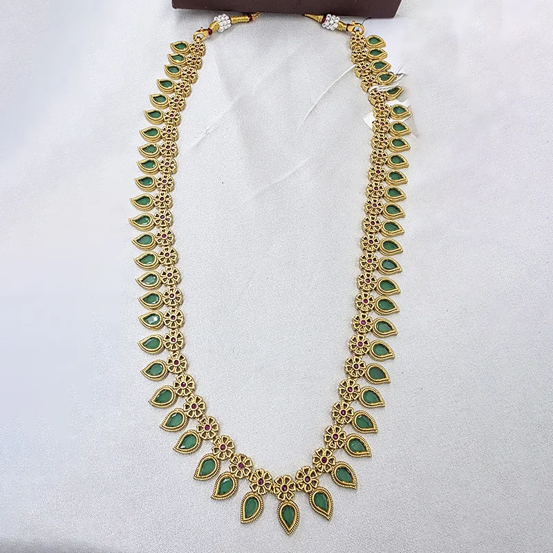 Manga Malai Long Necklace Set, Green
