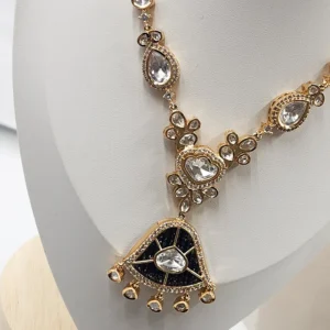 Midnight Noir Kundan Statement Necklace - Image 3