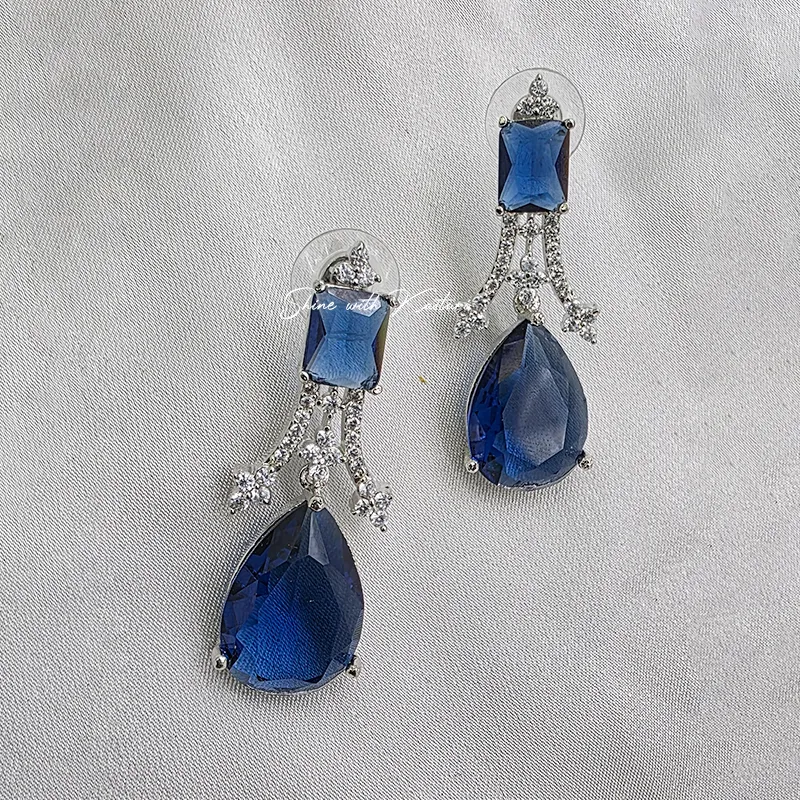Midnight Sapphire Teardrop Necklace Set - Image 4