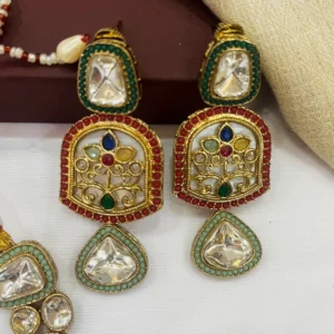 Alternative view of Siya Choker Necklace Beads and Kundan