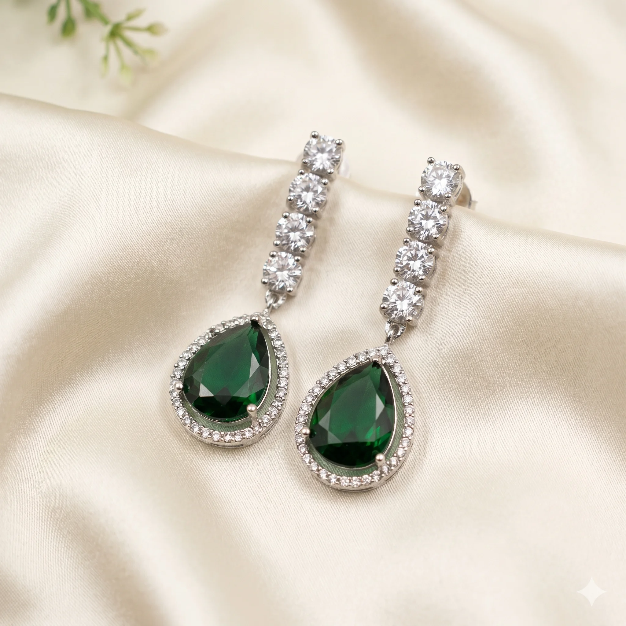 Radiance Double Layer Necklace Set, Green - Image 3