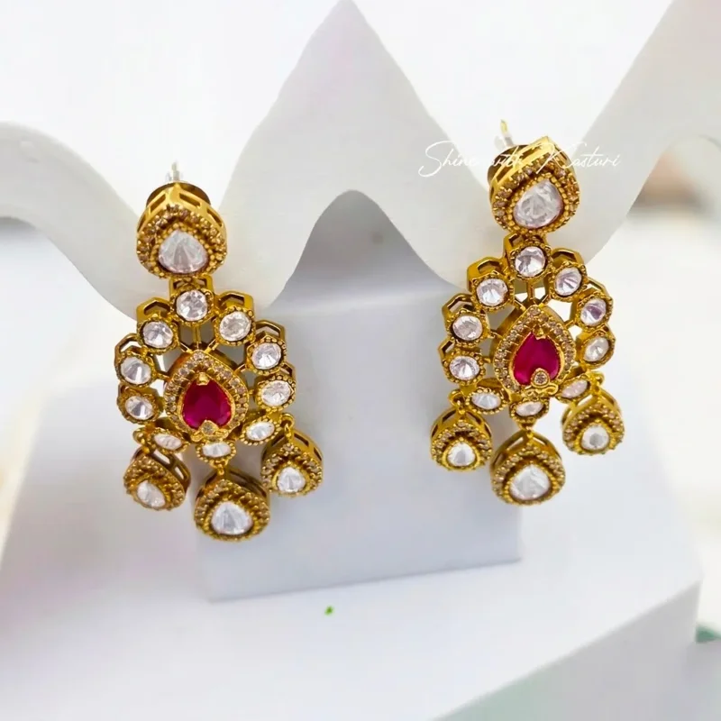 Royal Kundan Choker Set with Teardrop Earrings, Red - Image 4