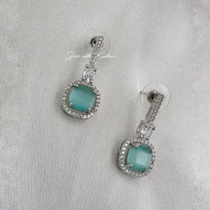 Aqua Stone Necklace Set with Earrings - Image 4