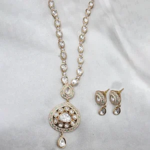 Alternative view of Ivory Blossom Kundan Pendant Necklace Set