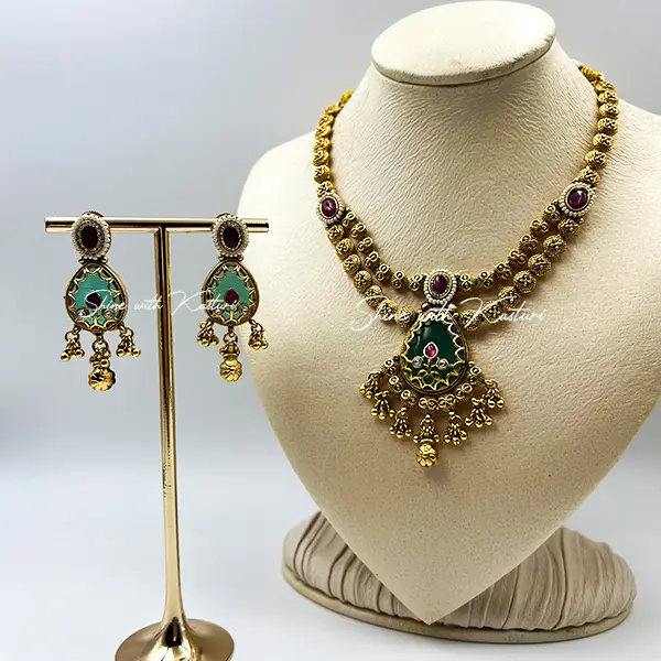 Grace Double-Layered Heritage Necklace Set - Image 5
