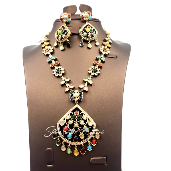Shop Multicolor Kundan Necklace Online