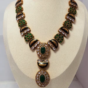 Handcrafted Short Necklace Set - Image 2