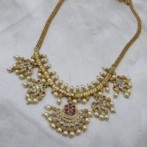 Antique Gold Kundan Pearl Choker