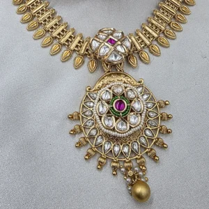 Traditional Gold-Tone Kundan Necklace Set with Jhumka - Image 2