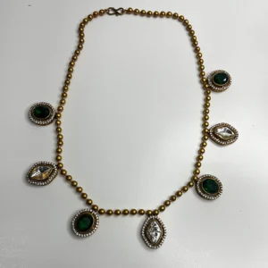 Emerald Kundan Beaded Necklace Set with Earrings - Image 2